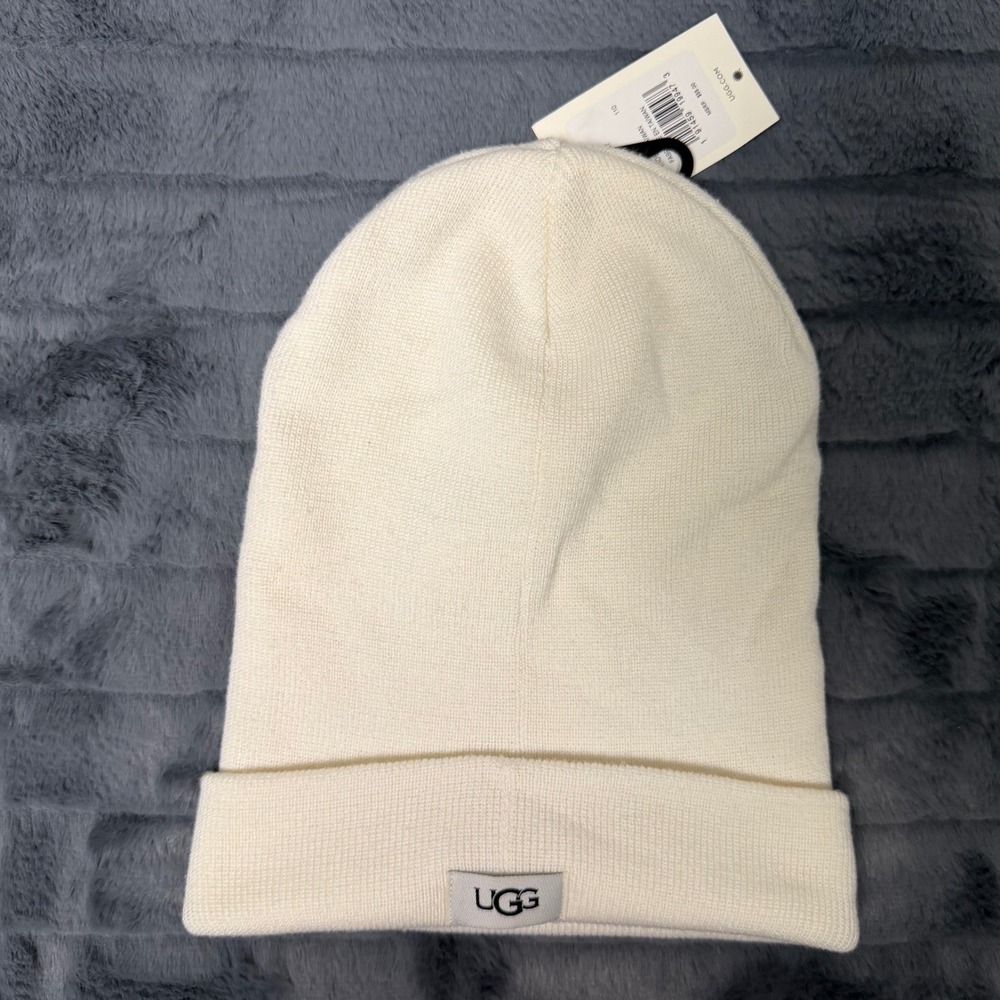 UGG Knit Cuff Hat Ivory White Wool Blend Beanie 18743 OS NEW